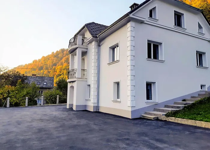 Hillside Appartement Jesenice