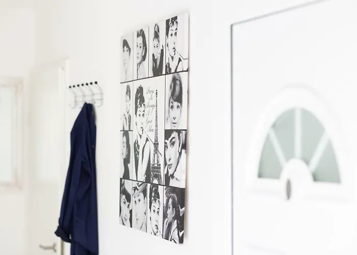 Apartment Hillside *